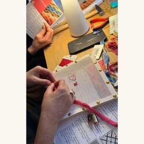 Kursus i moderne broderi - en hel dag i tr�denes tegn