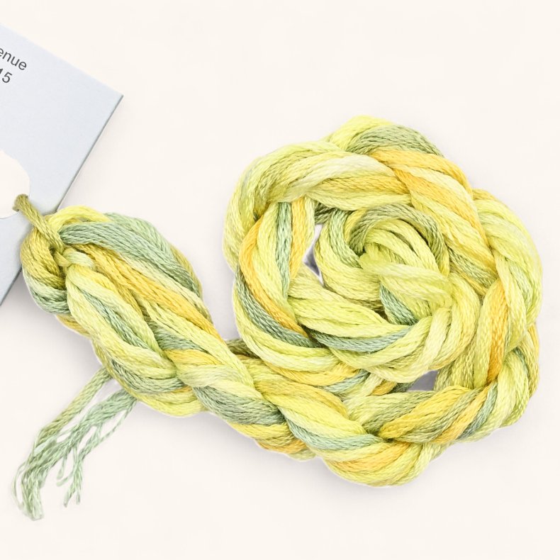 Broderitrd Waterlilies Lemon n Lime 027